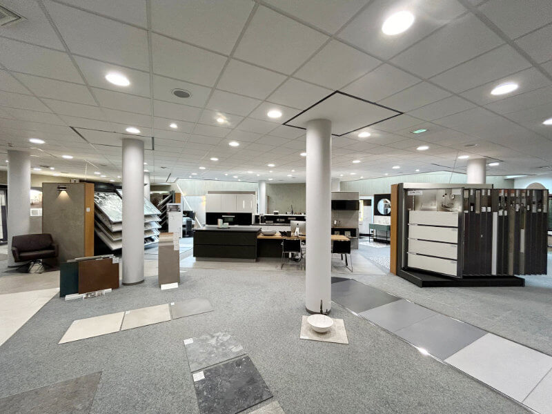 fliesen-strang-untergeschoss-01-small-web