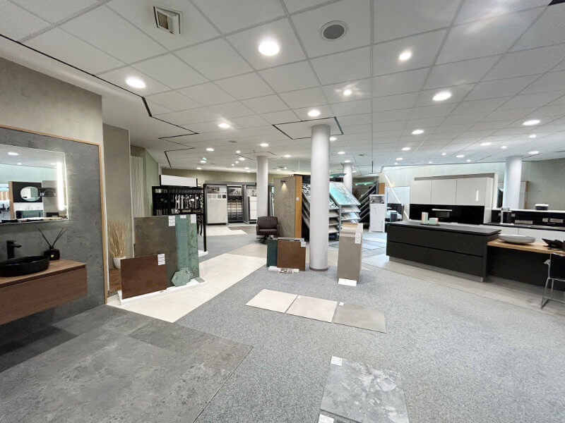 fliesen-strang-untergeschoss-03-small-web